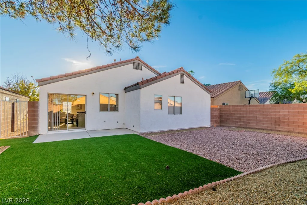 5822 Count Fleet, Las Vegas, NV 89113