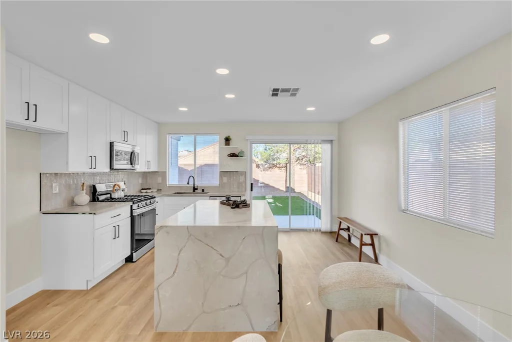 5822 Count Fleet, Las Vegas, NV 89113