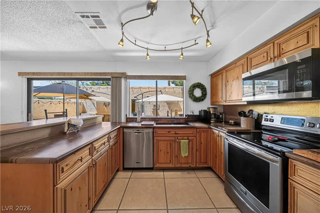3209 Kinsale, Las Vegas, NV 89121
