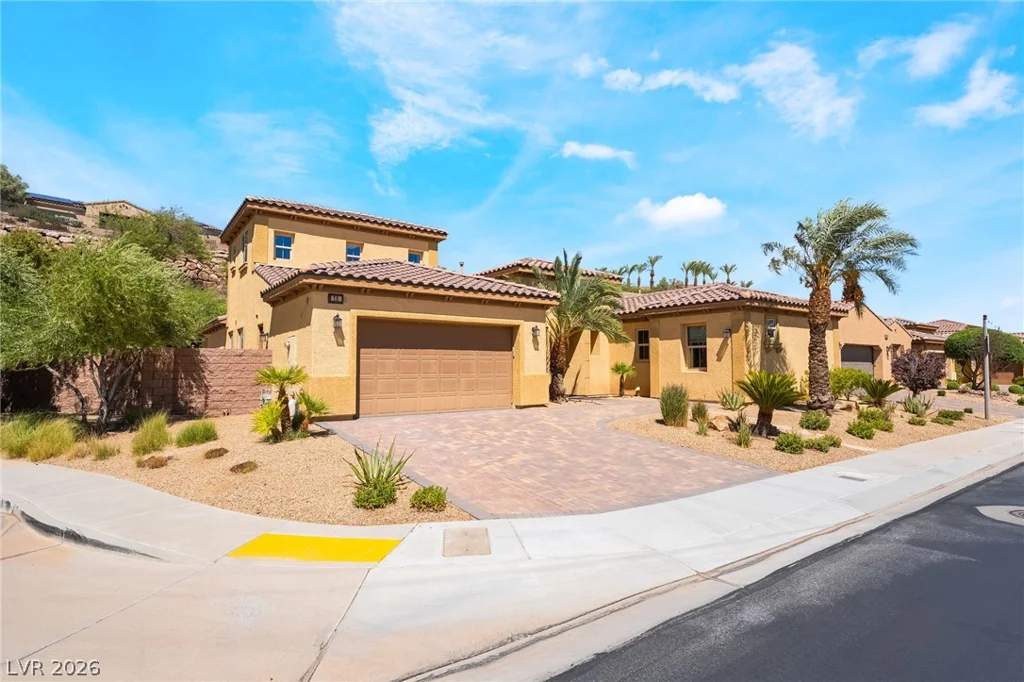 72 Rezzonico, Henderson, NV 89011