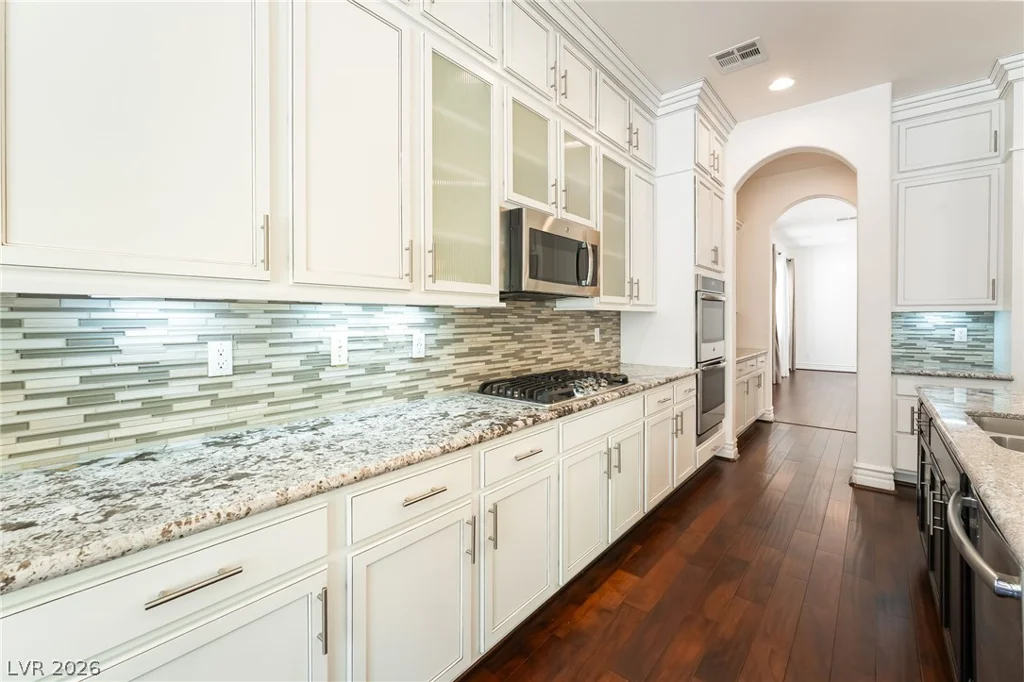 72 Rezzonico, Henderson, NV 89011