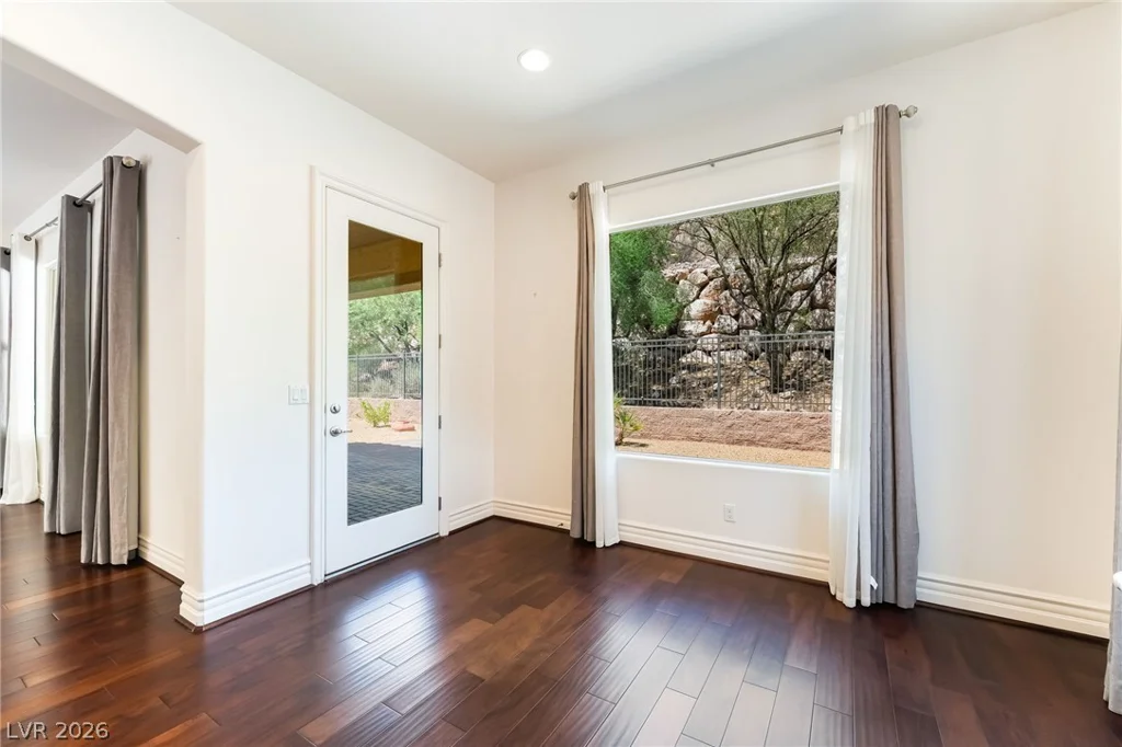 72 Rezzonico, Henderson, NV 89011