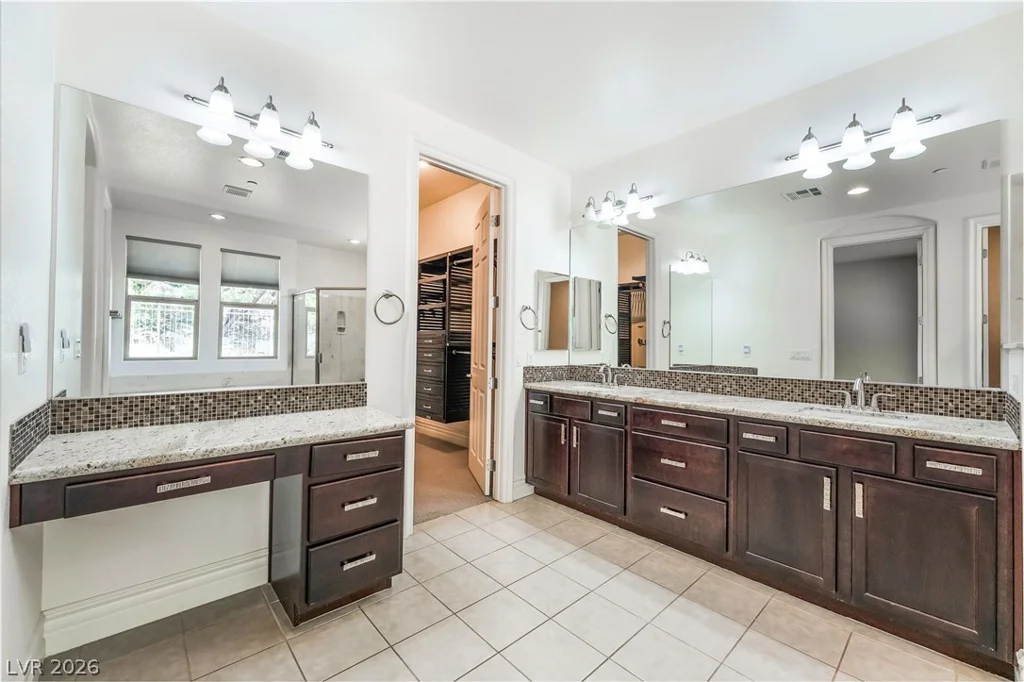 72 Rezzonico, Henderson, NV 89011