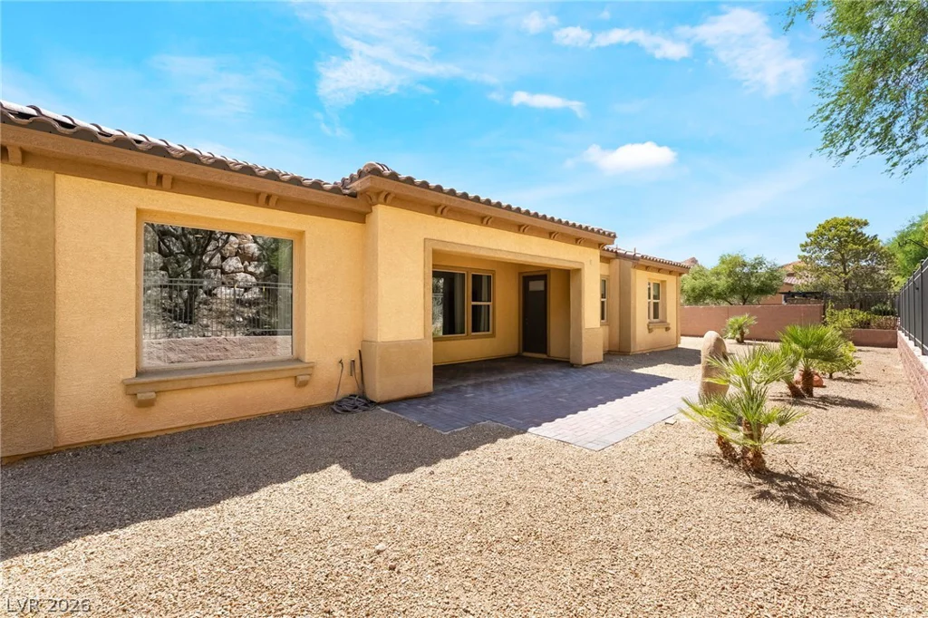 72 Rezzonico, Henderson, NV 89011