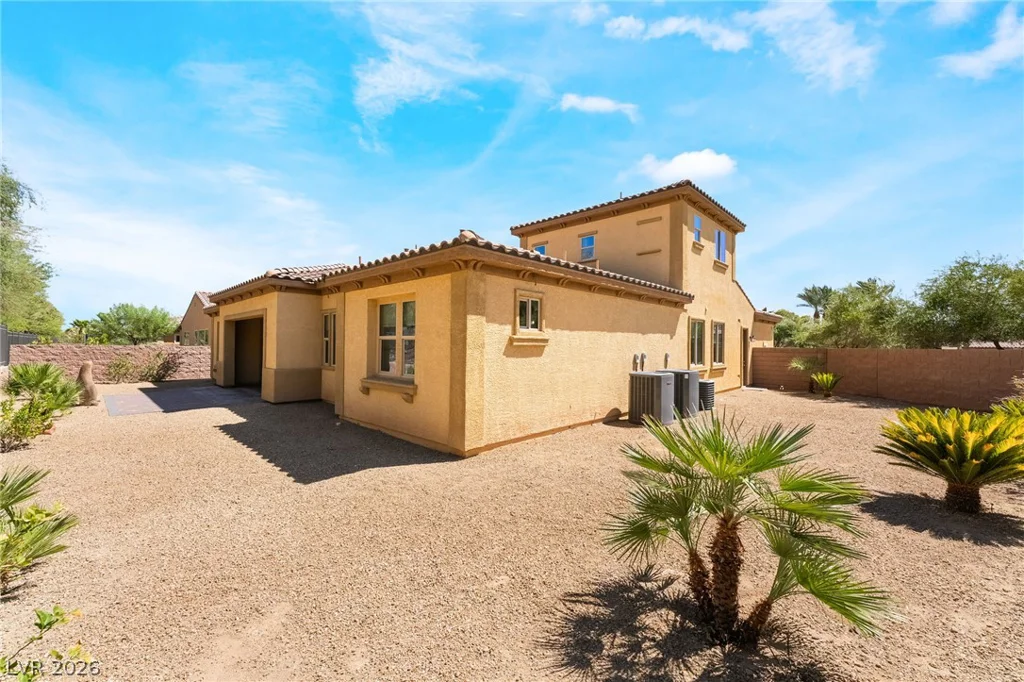 72 Rezzonico, Henderson, NV 89011