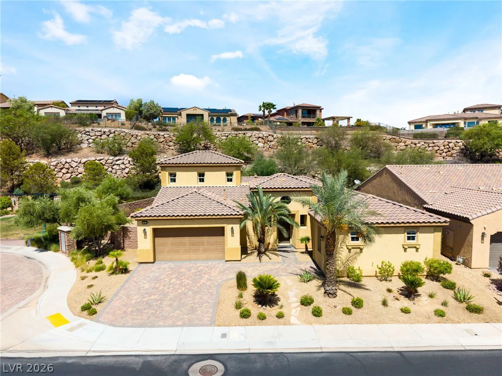 72 Rezzonico, Henderson, NV 89011
