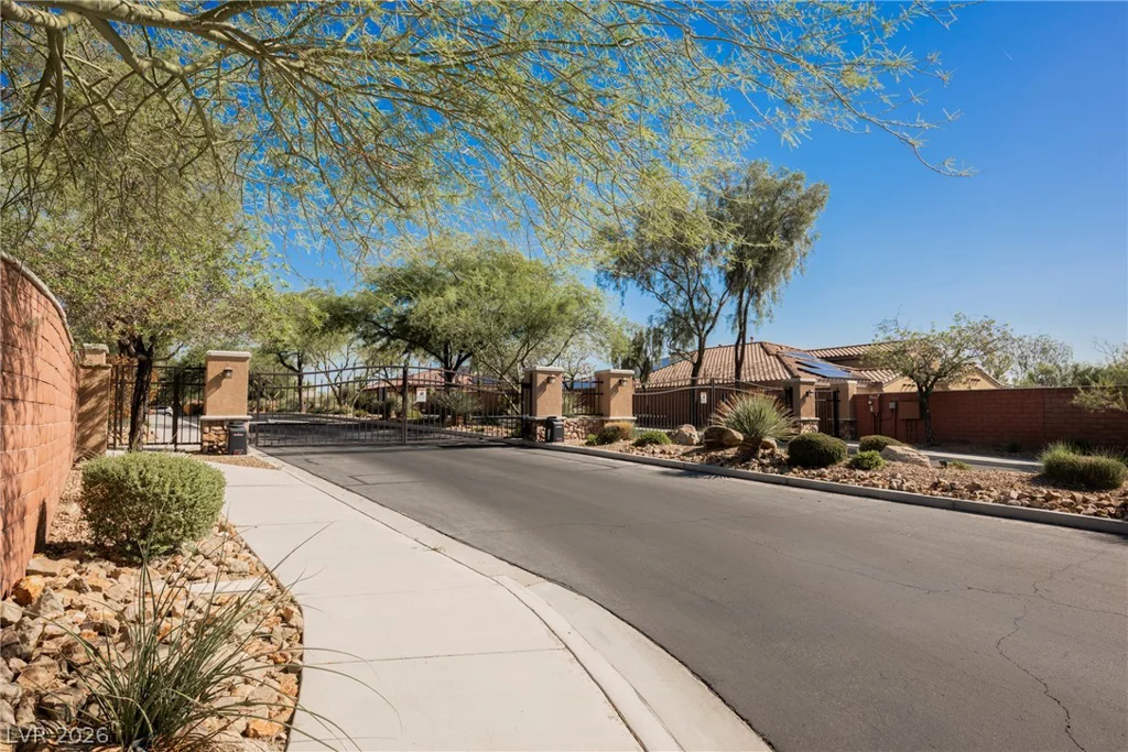 7270 Elessar, Las Vegas, NV 89178