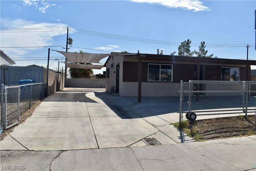 1952 H, Las Vegas, NV 89106