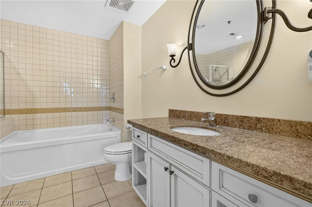 30 Strada Di Villaggio, Henderson, NV 89011