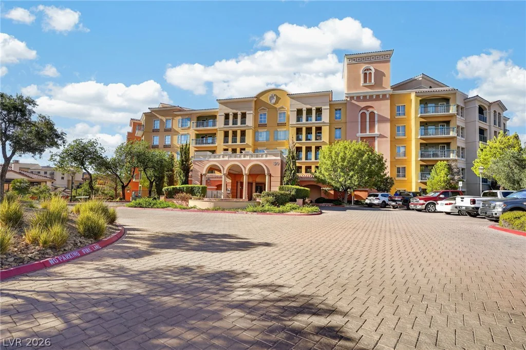 30 Strada Di Villaggio, Henderson, NV 89011