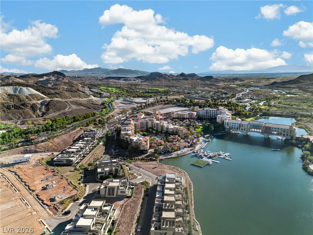 30 Strada Di Villaggio, Henderson, NV 89011