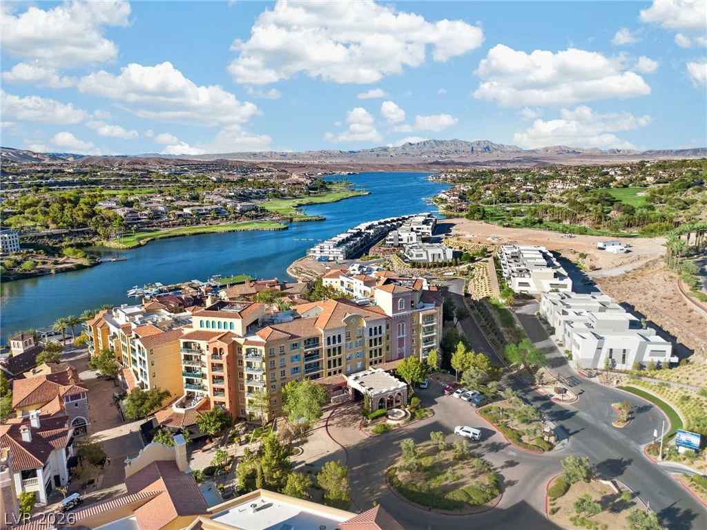 30 Strada Di Villaggio, Henderson, NV 89011