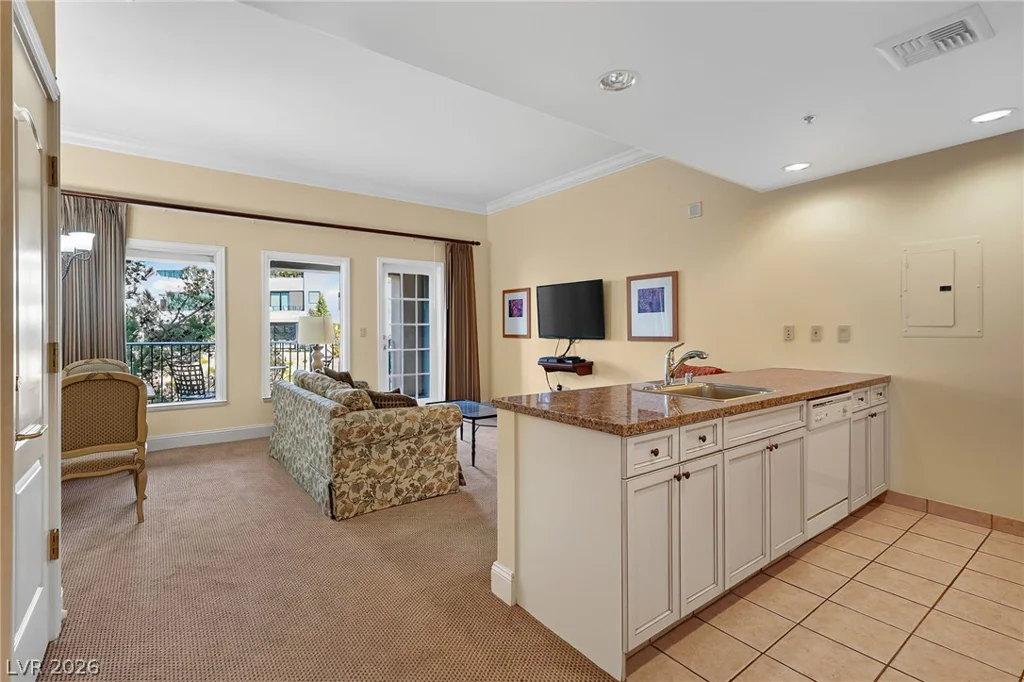 30 Strada Di Villaggio, Henderson, NV 89011