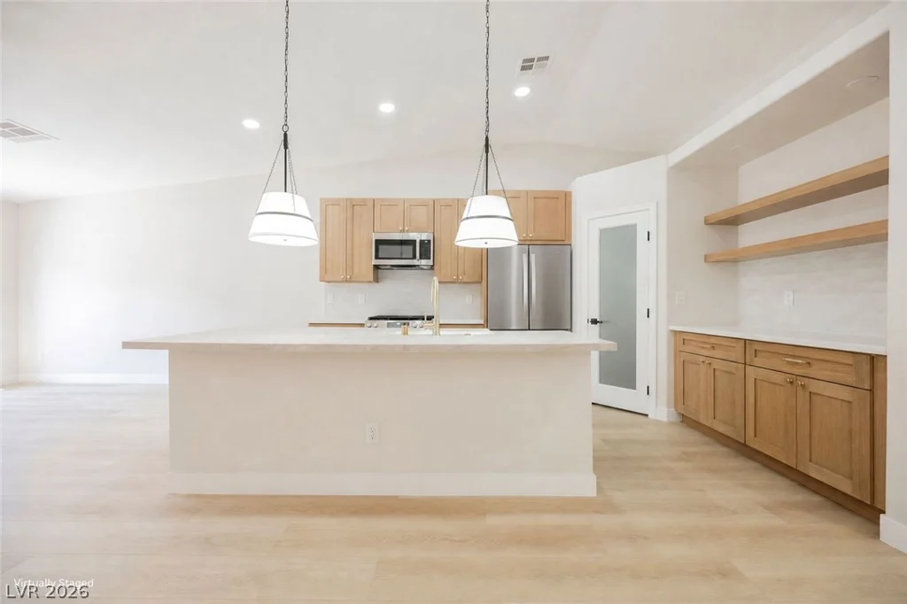 463 Palegold, Henderson, NV 89012