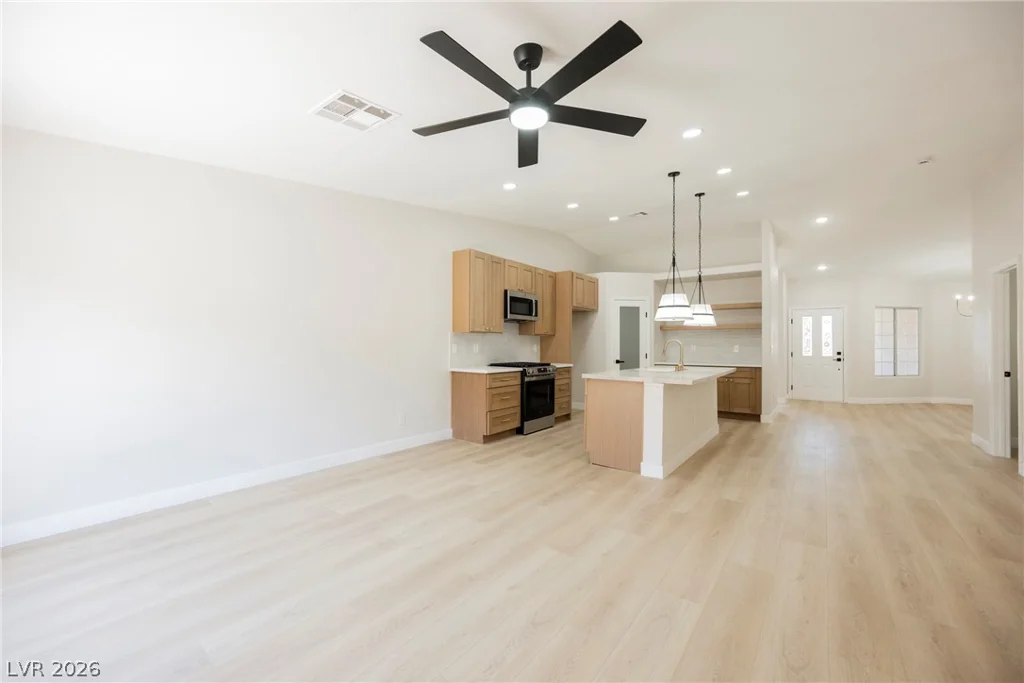 463 Palegold, Henderson, NV 89012