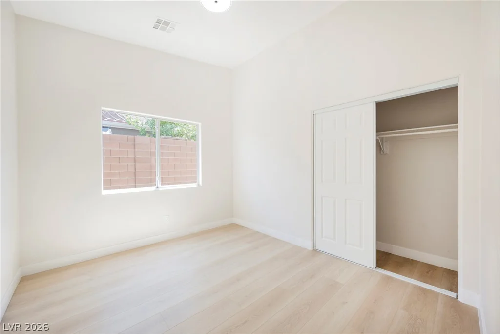 463 Palegold, Henderson, NV 89012