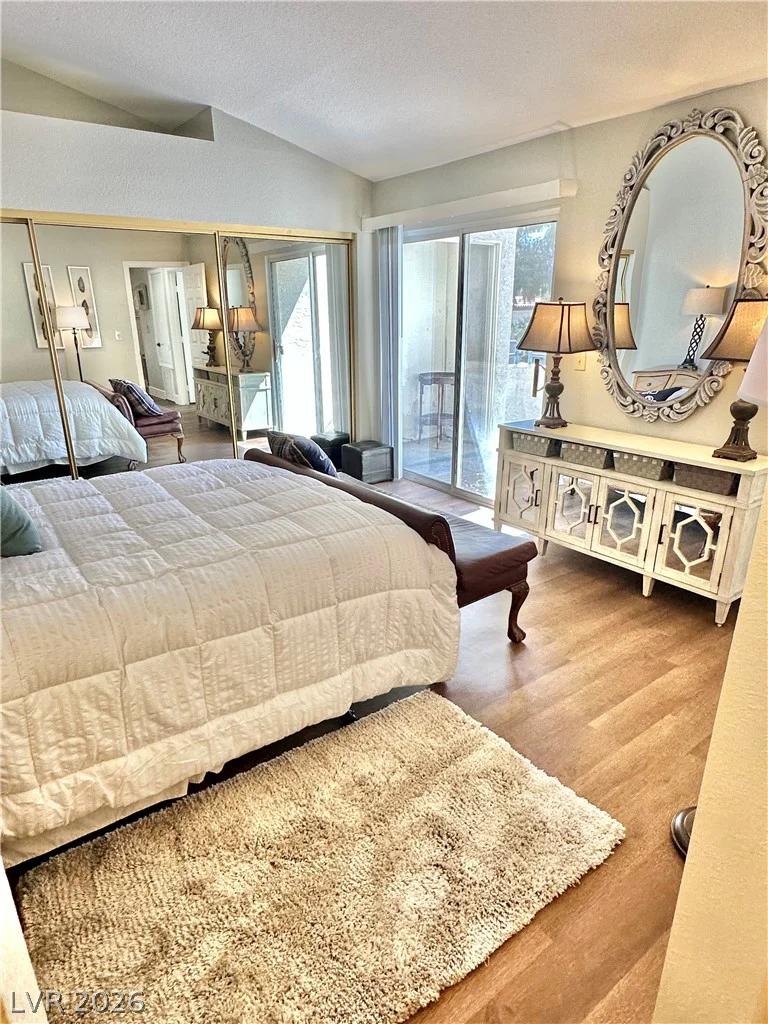2716 LODESTONE, Las Vegas, NV 89117