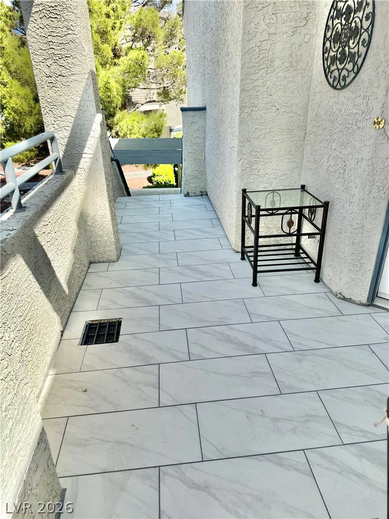 2716 LODESTONE, Las Vegas, NV 89117