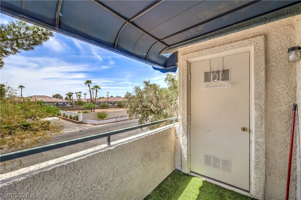3425 Russell, Las Vegas, NV 89120