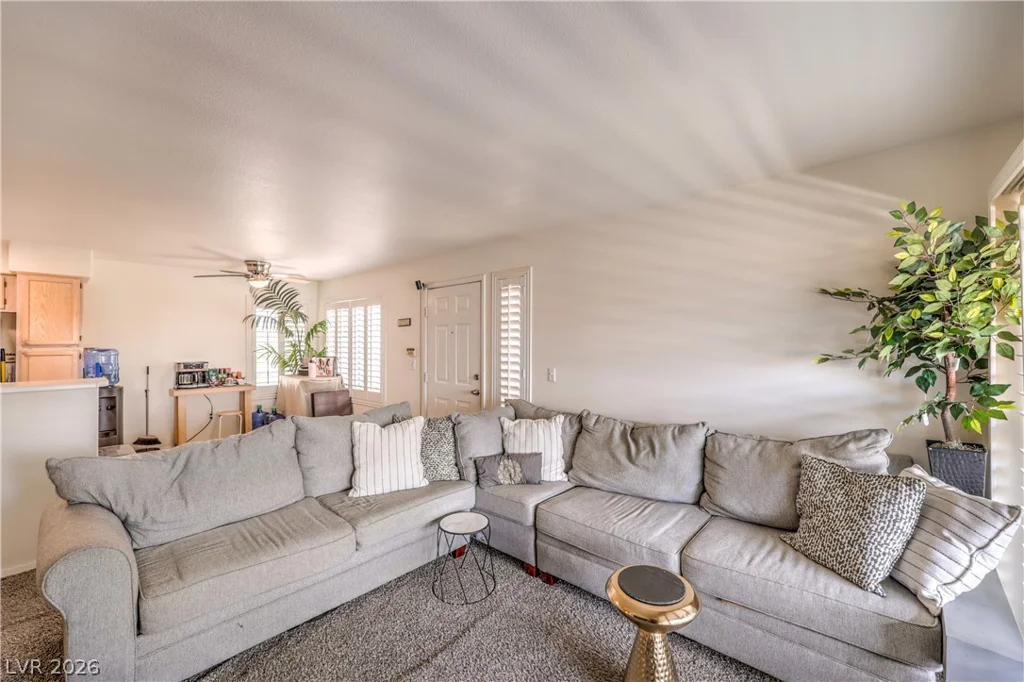 3425 Russell, Las Vegas, NV 89120