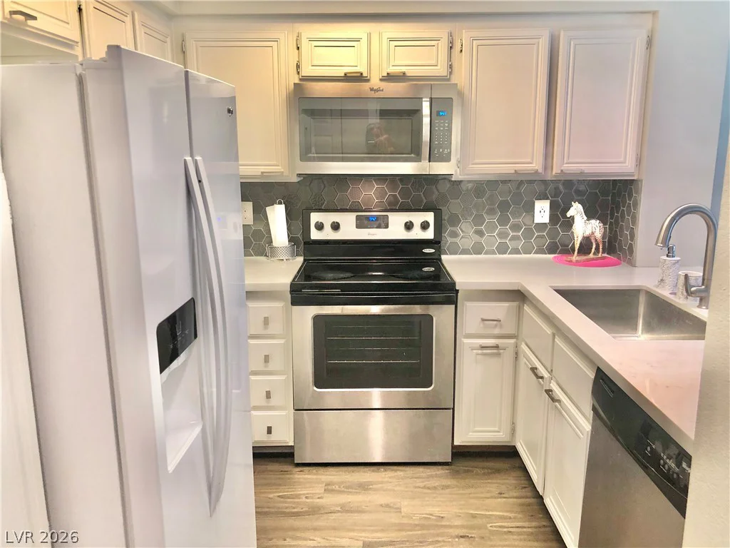 8917 ANTIOCH, Las Vegas, NV 89117
