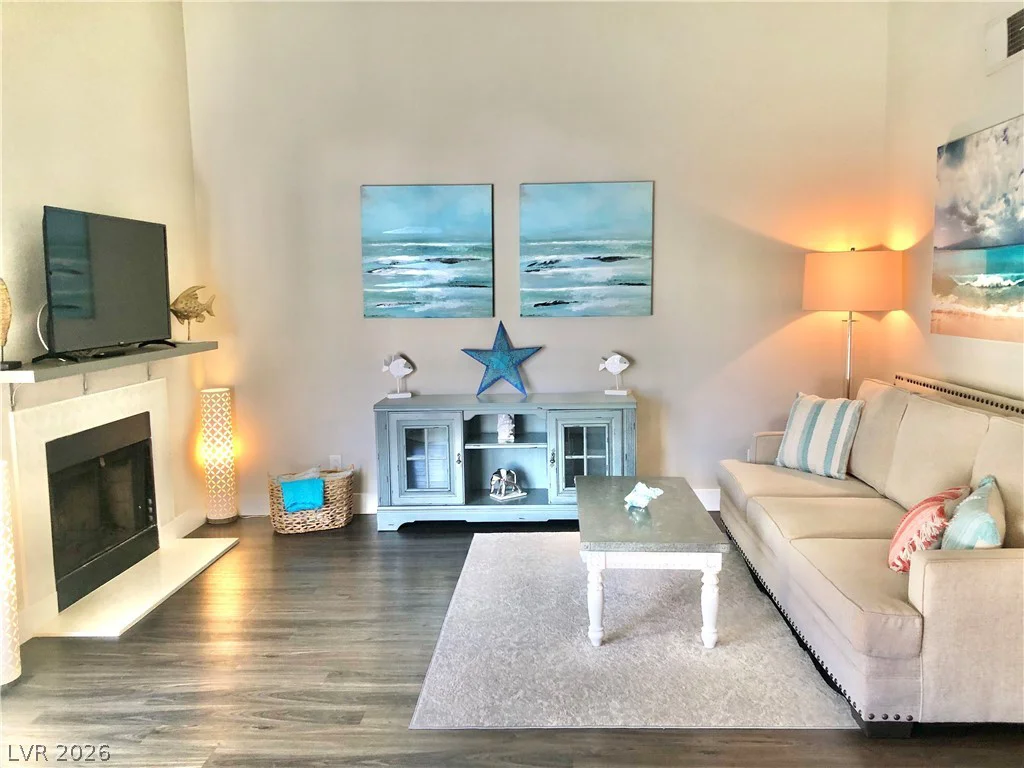 8917 ANTIOCH, Las Vegas, NV 89117