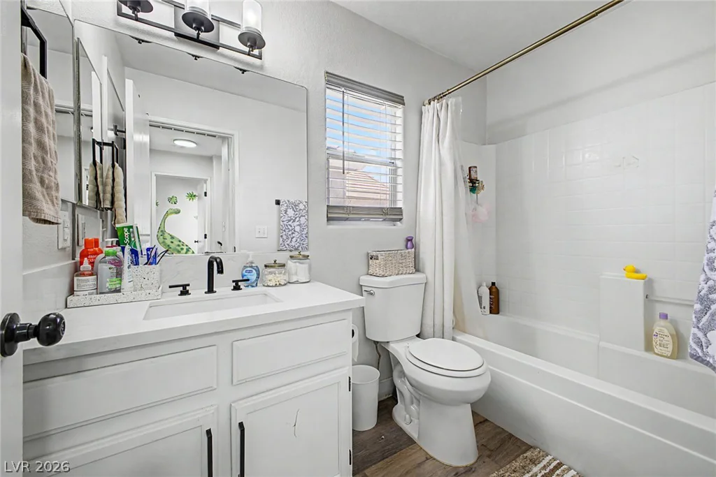 5208 Paradise Valley, Las Vegas, NV 89156