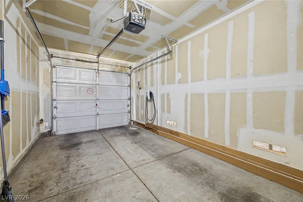 5208 Paradise Valley, Las Vegas, NV 89156