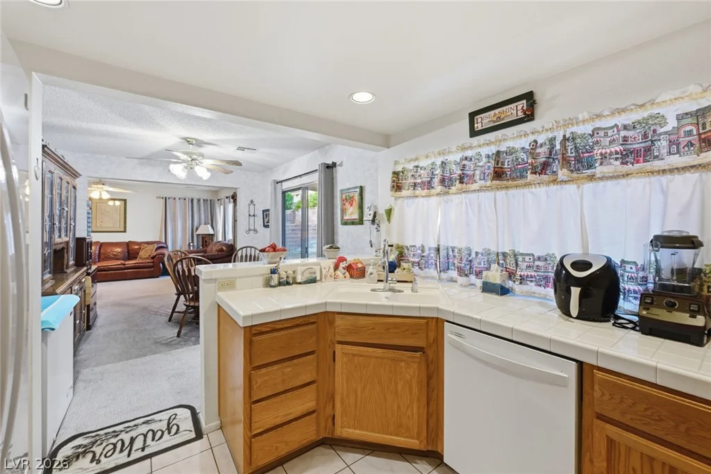937 Plantation Acres, Henderson, NV 89014