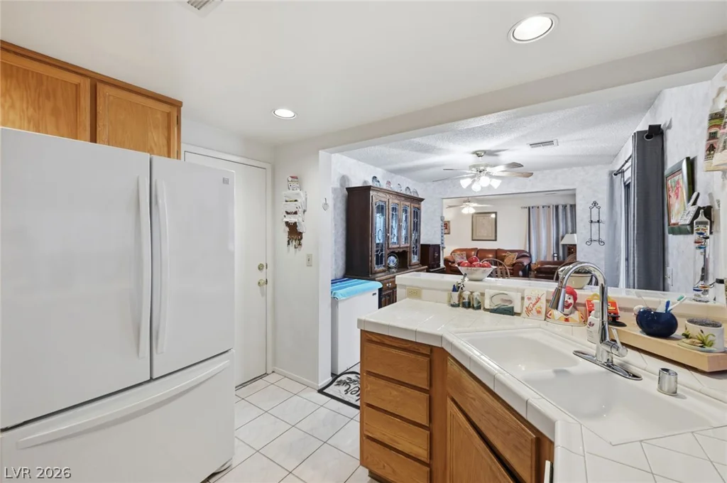 937 Plantation Acres, Henderson, NV 89014