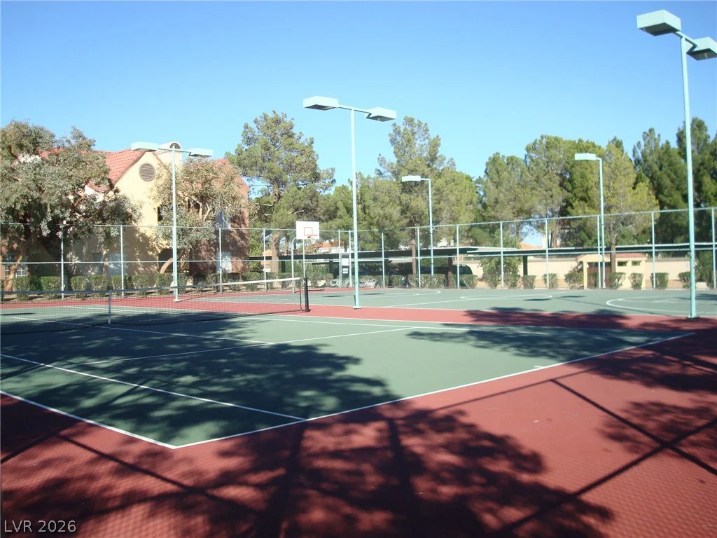 2200 FORT APACHE, Las Vegas, NV 89117