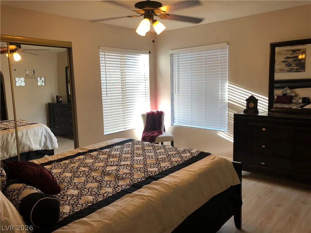 2200 FORT APACHE, Las Vegas, NV 89117