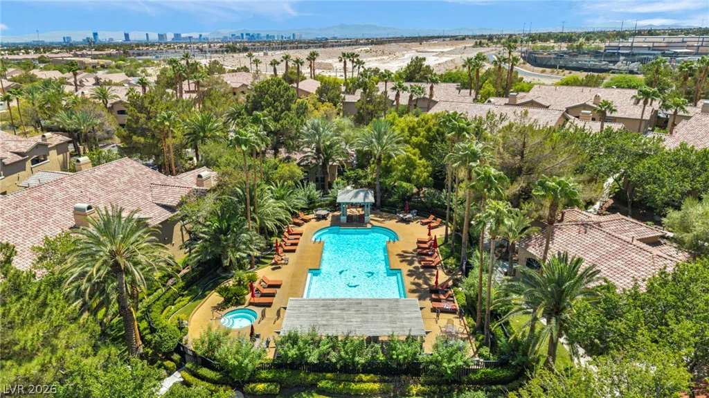 8709 Red Rio, Las Vegas, NV 89128
