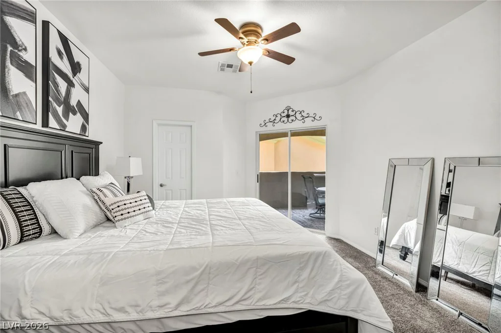 8709 Red Rio, Las Vegas, NV 89128