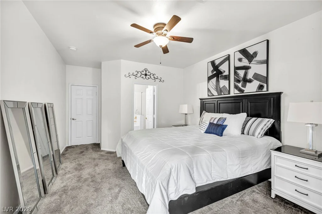 8709 Red Rio, Las Vegas, NV 89128