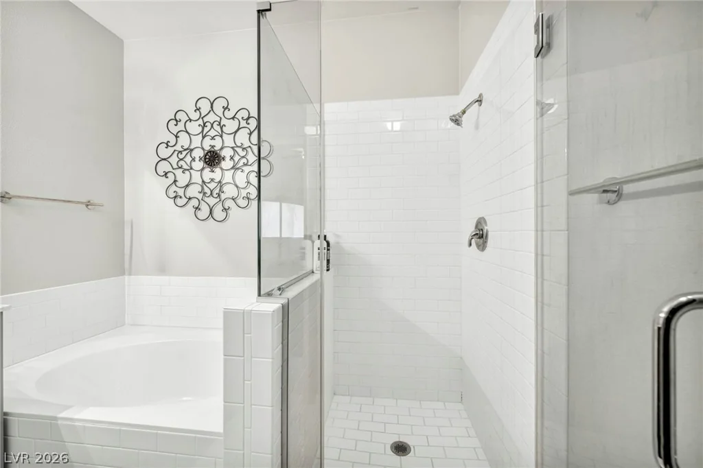 8709 Red Rio, Las Vegas, NV 89128
