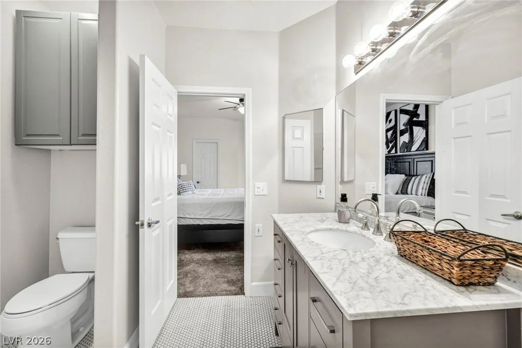 8709 Red Rio, Las Vegas, NV 89128