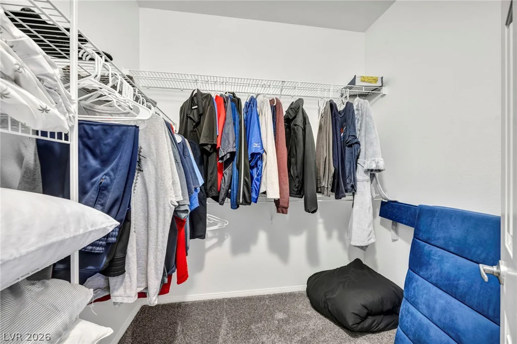 8709 Red Rio, Las Vegas, NV 89128