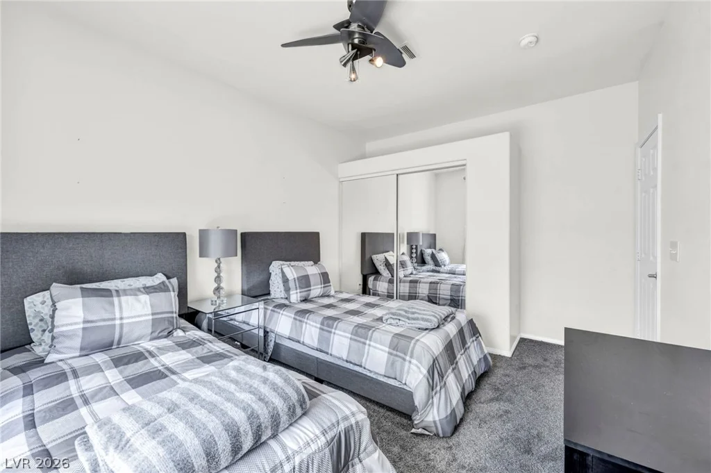 8709 Red Rio, Las Vegas, NV 89128