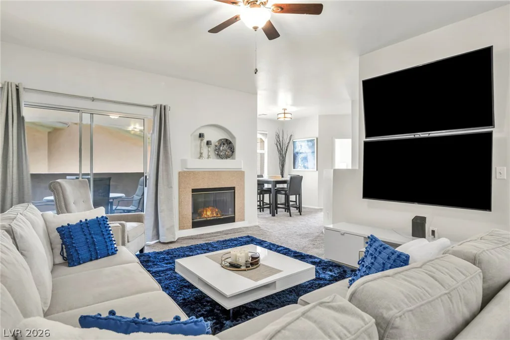 8709 Red Rio, Las Vegas, NV 89128