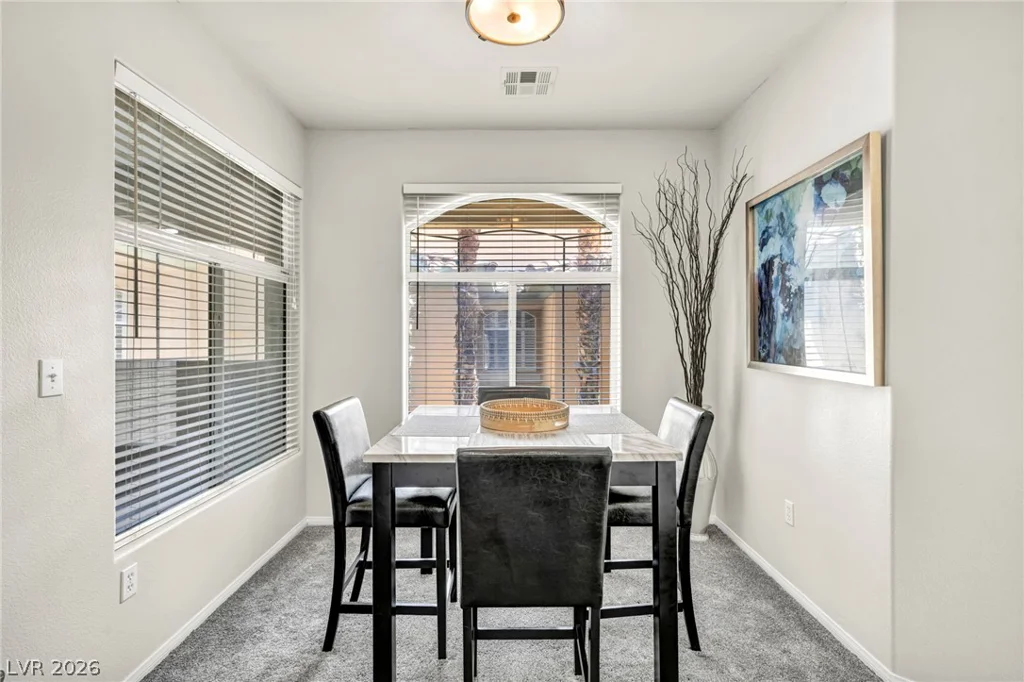 8709 Red Rio, Las Vegas, NV 89128