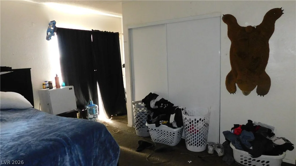 6333 Washington, Las Vegas, NV 89107