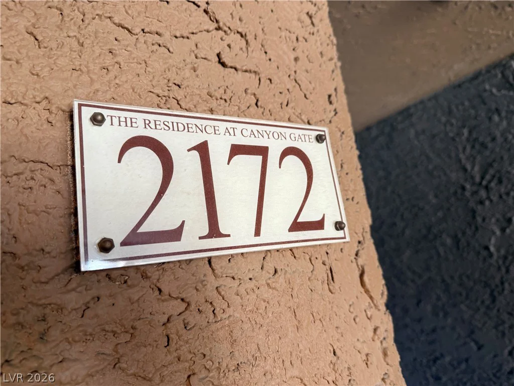 2200 FORT APACHE, Las Vegas, NV 89117