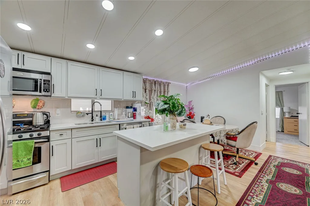 3188 Gavilan, Las Vegas, NV 89122