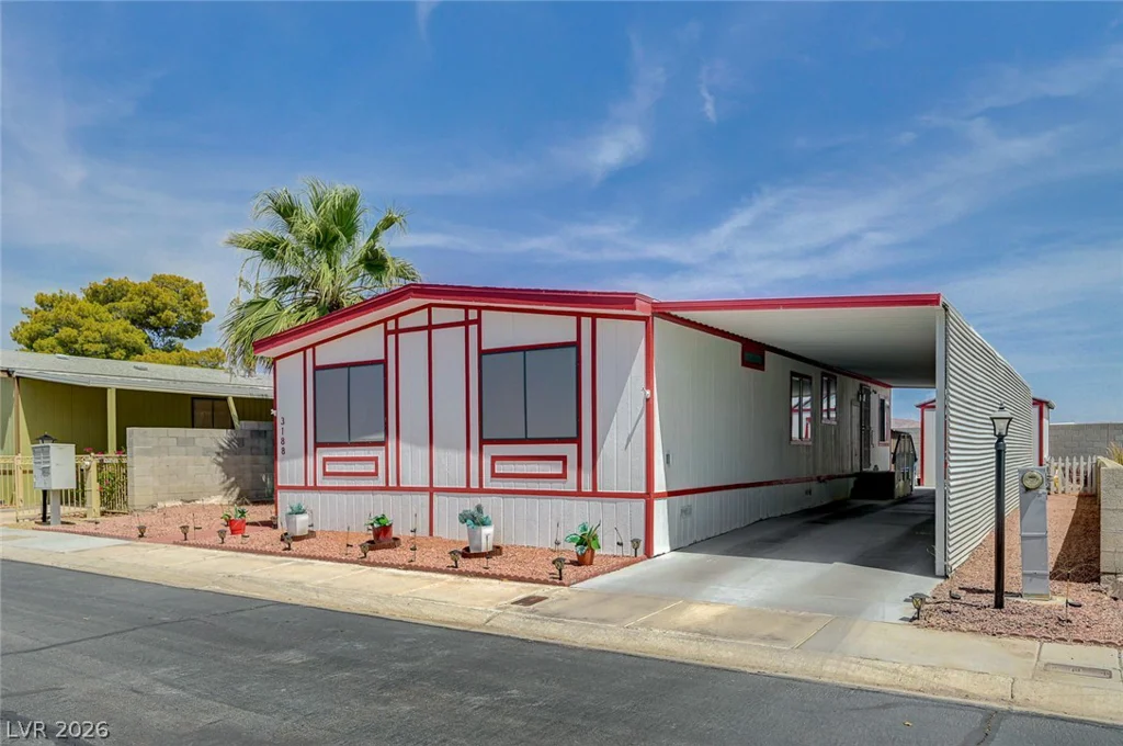 3188 Gavilan, Las Vegas, NV 89122