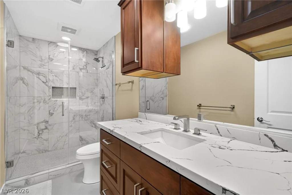8030 La Cienega, Las Vegas, NV 89123