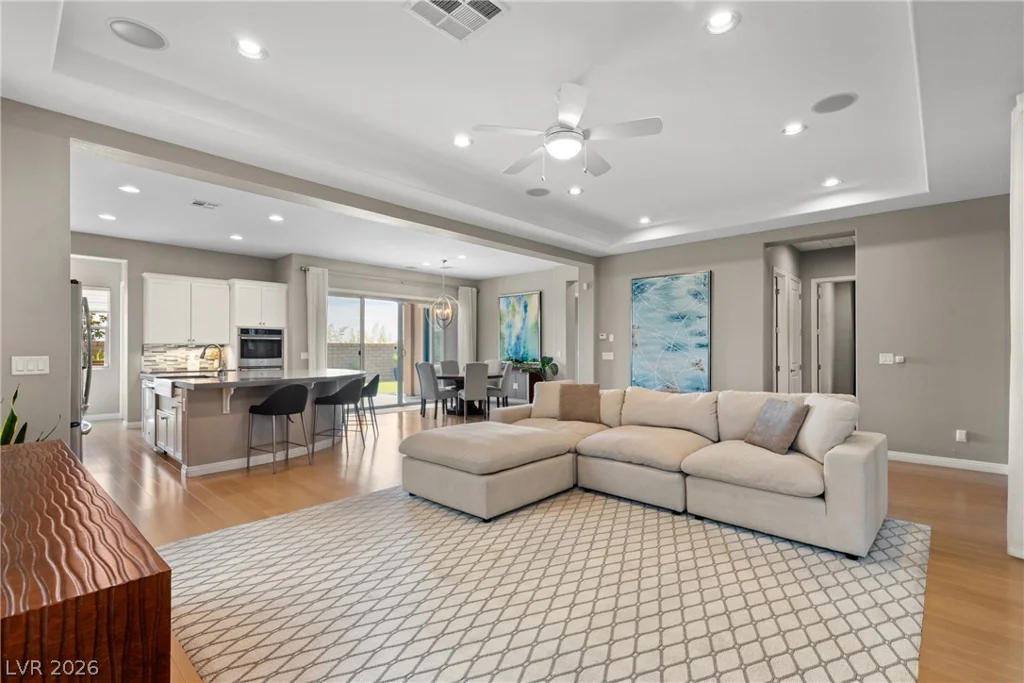 240 Castellari, Las Vegas, NV 89138