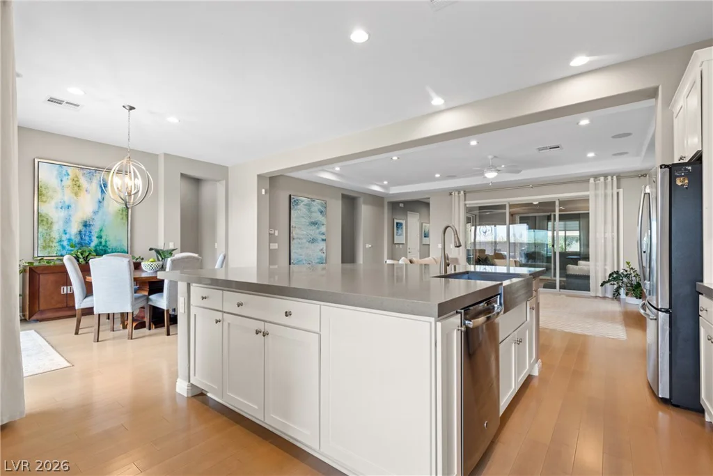 240 Castellari, Las Vegas, NV 89138