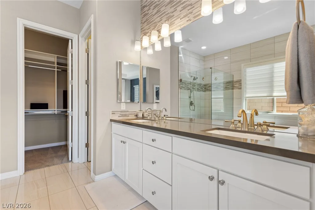 240 Castellari, Las Vegas, NV 89138