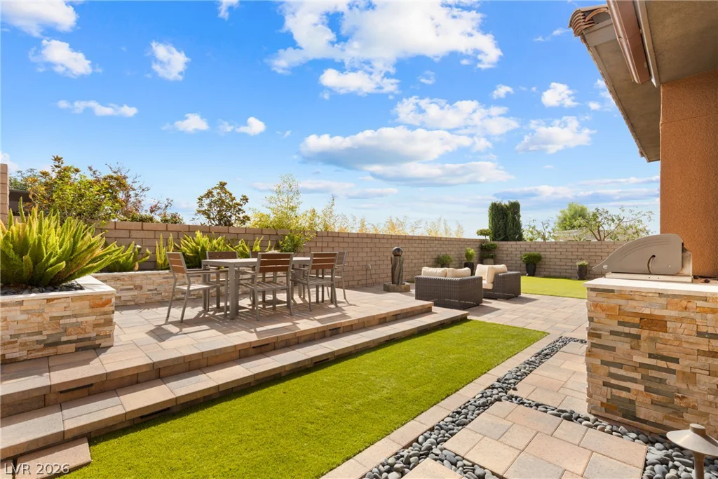 240 Castellari, Las Vegas, NV 89138